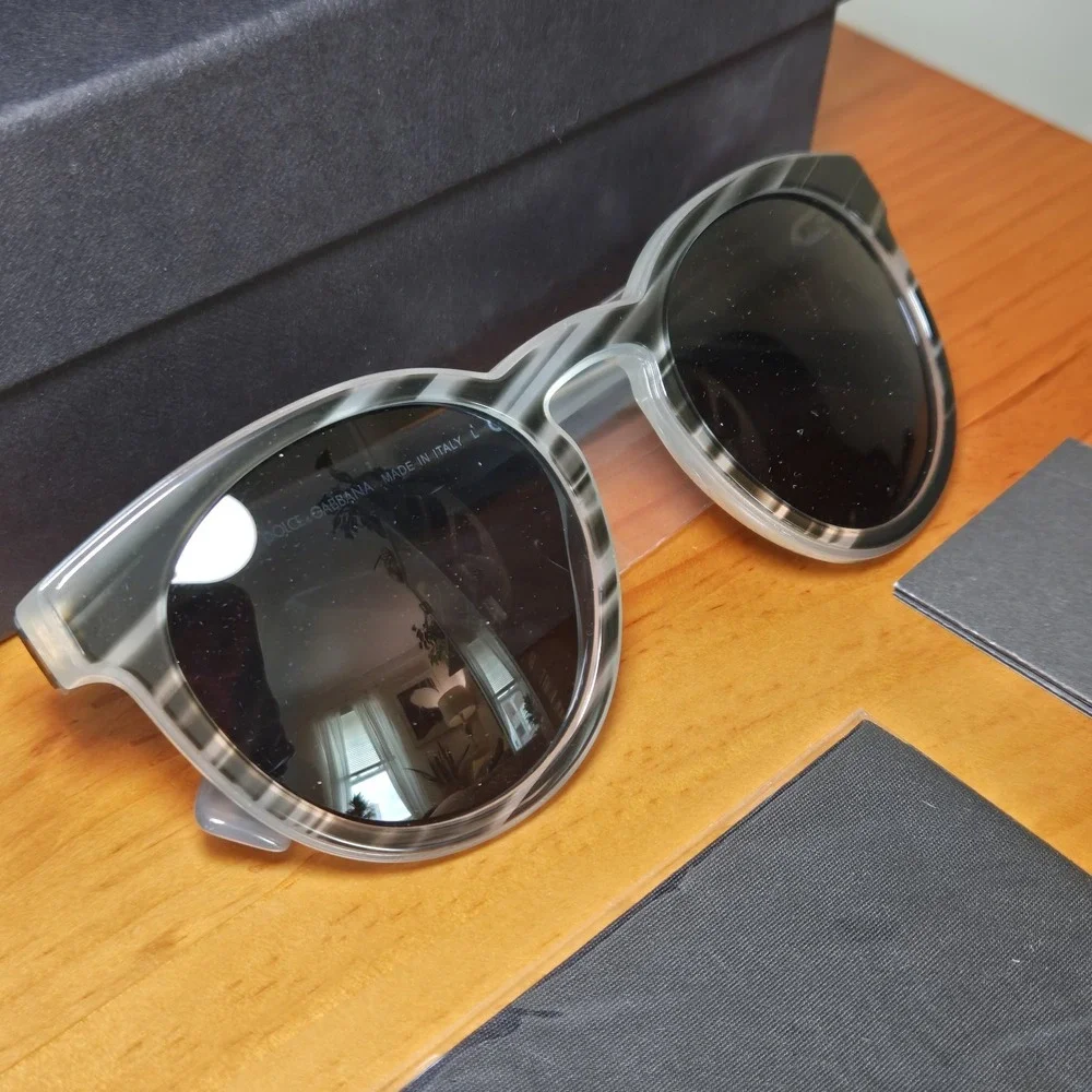 NIB Dolce & Gabbana 51 mm Solid Sunglasses DG4285 3051/87